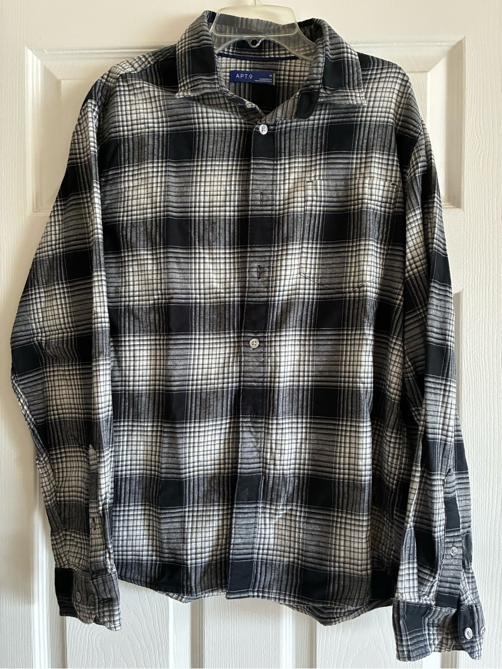 Apt. 9 Black and White Plaid Long-Sleeve Button-Down Shirt